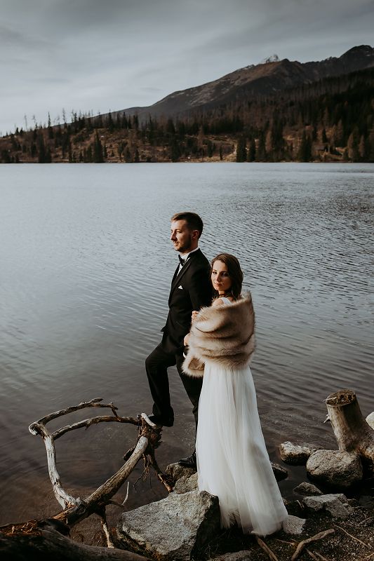 Sesja ślubna w górach szczyrbskie jezioro
